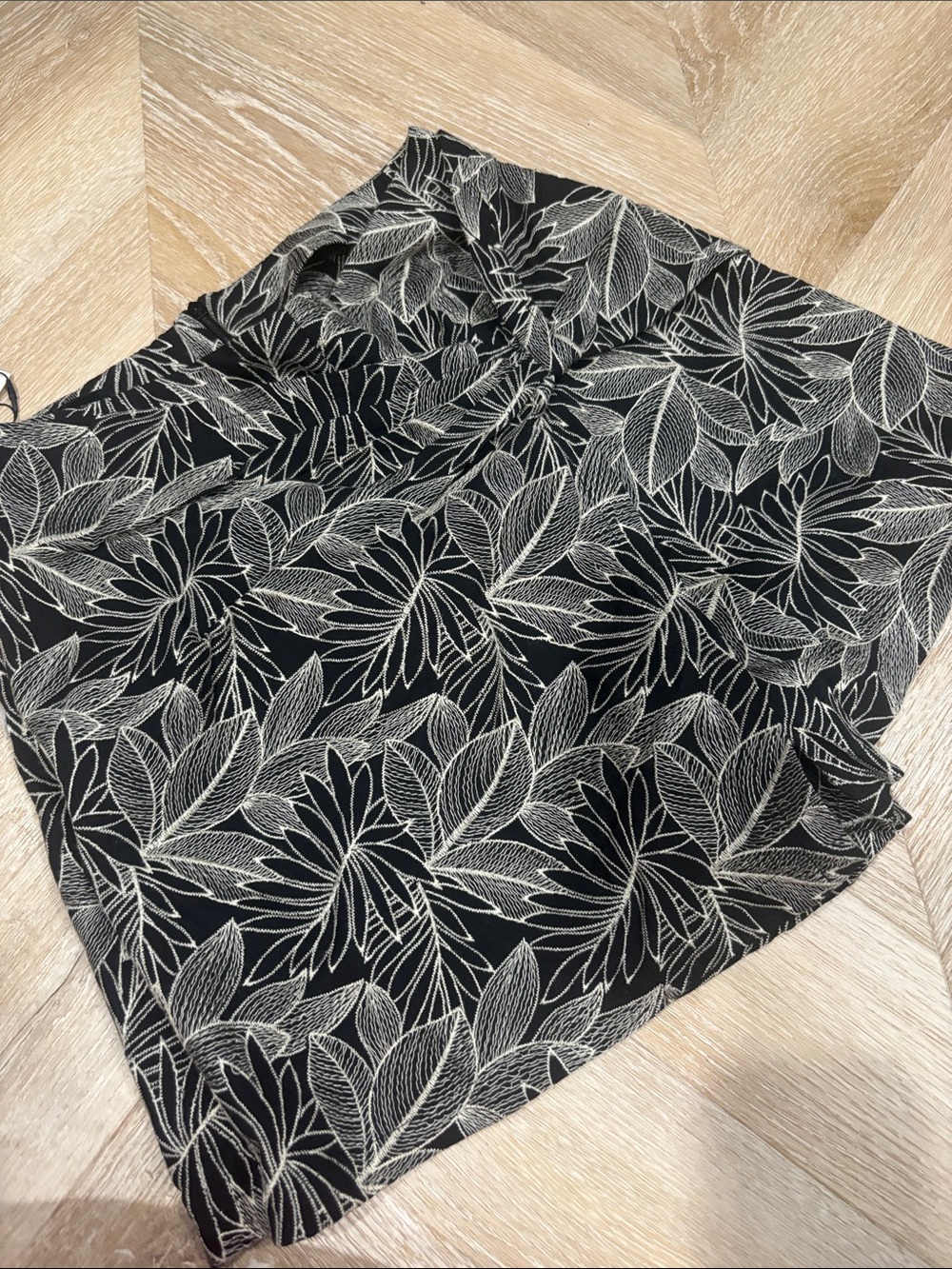 Black Floral Print Skort